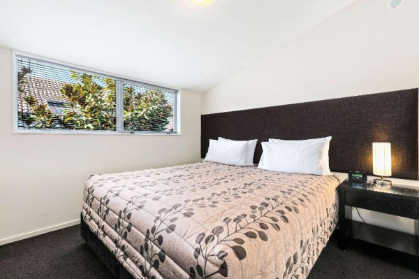 Quality Suites Amore
