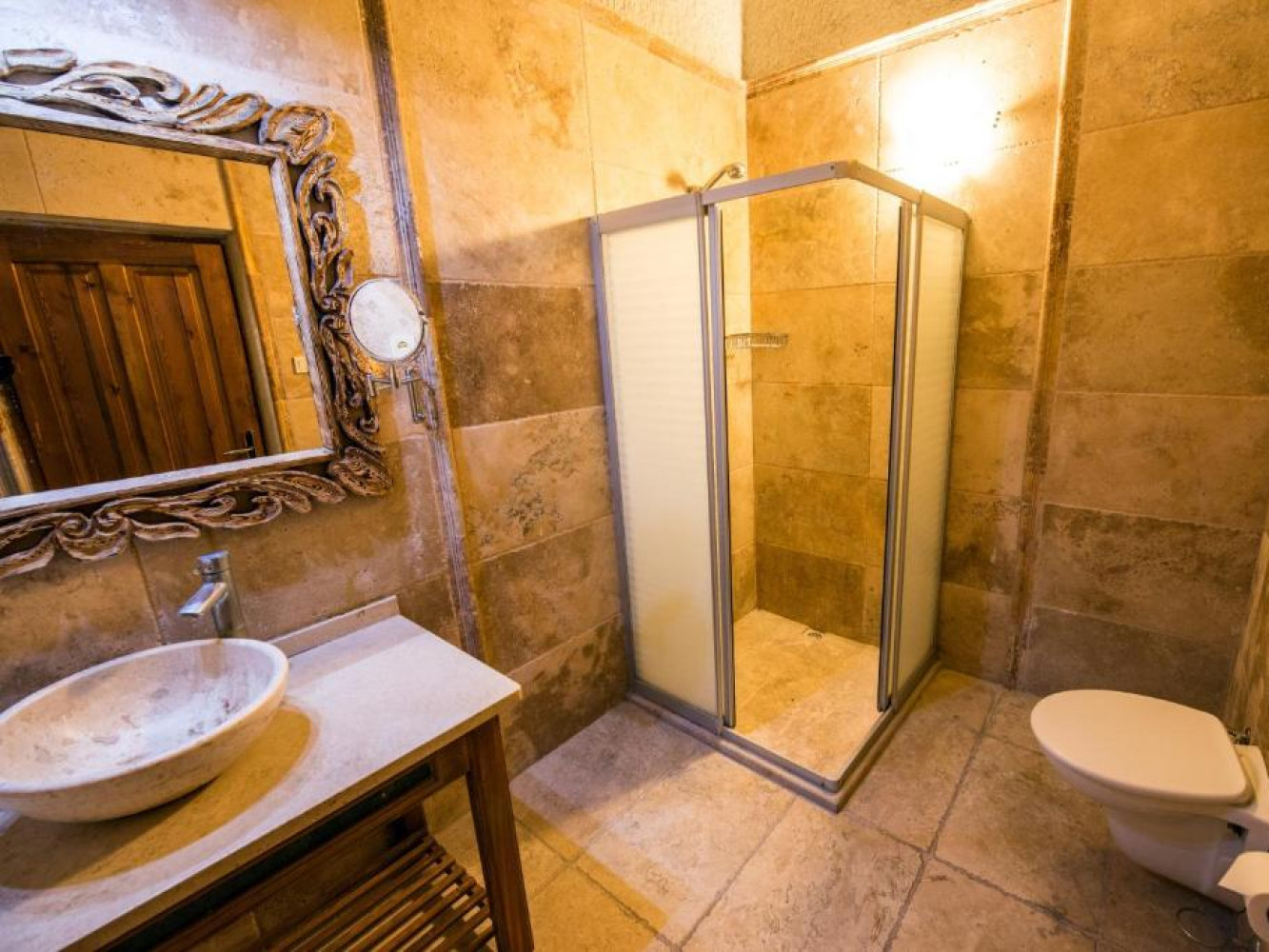 Ensuite