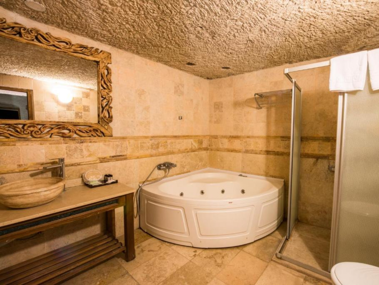 Ensuite