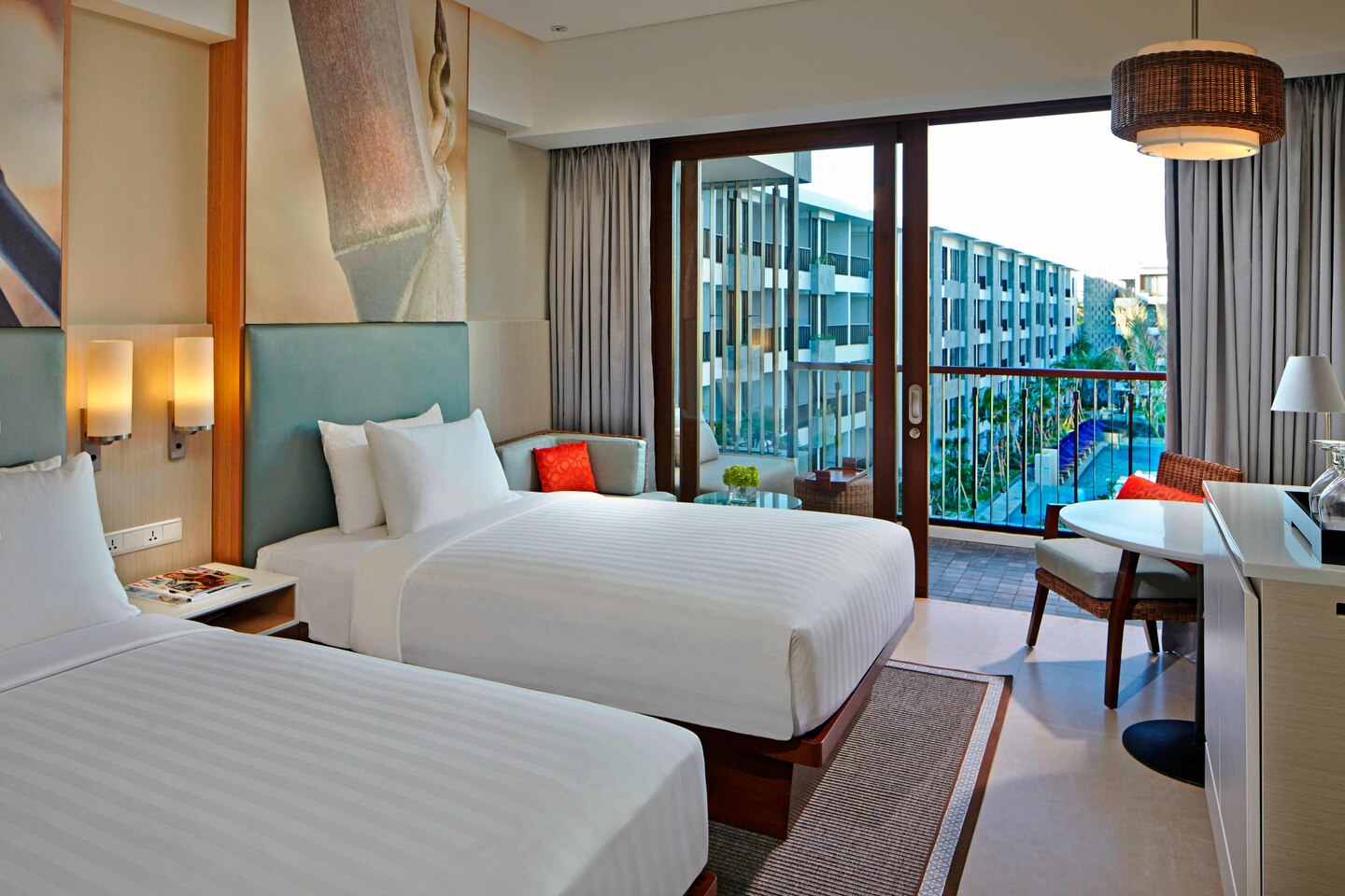 Deluxe King Pool View Guest Room