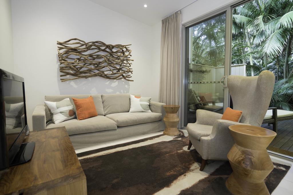 Kentia Suite