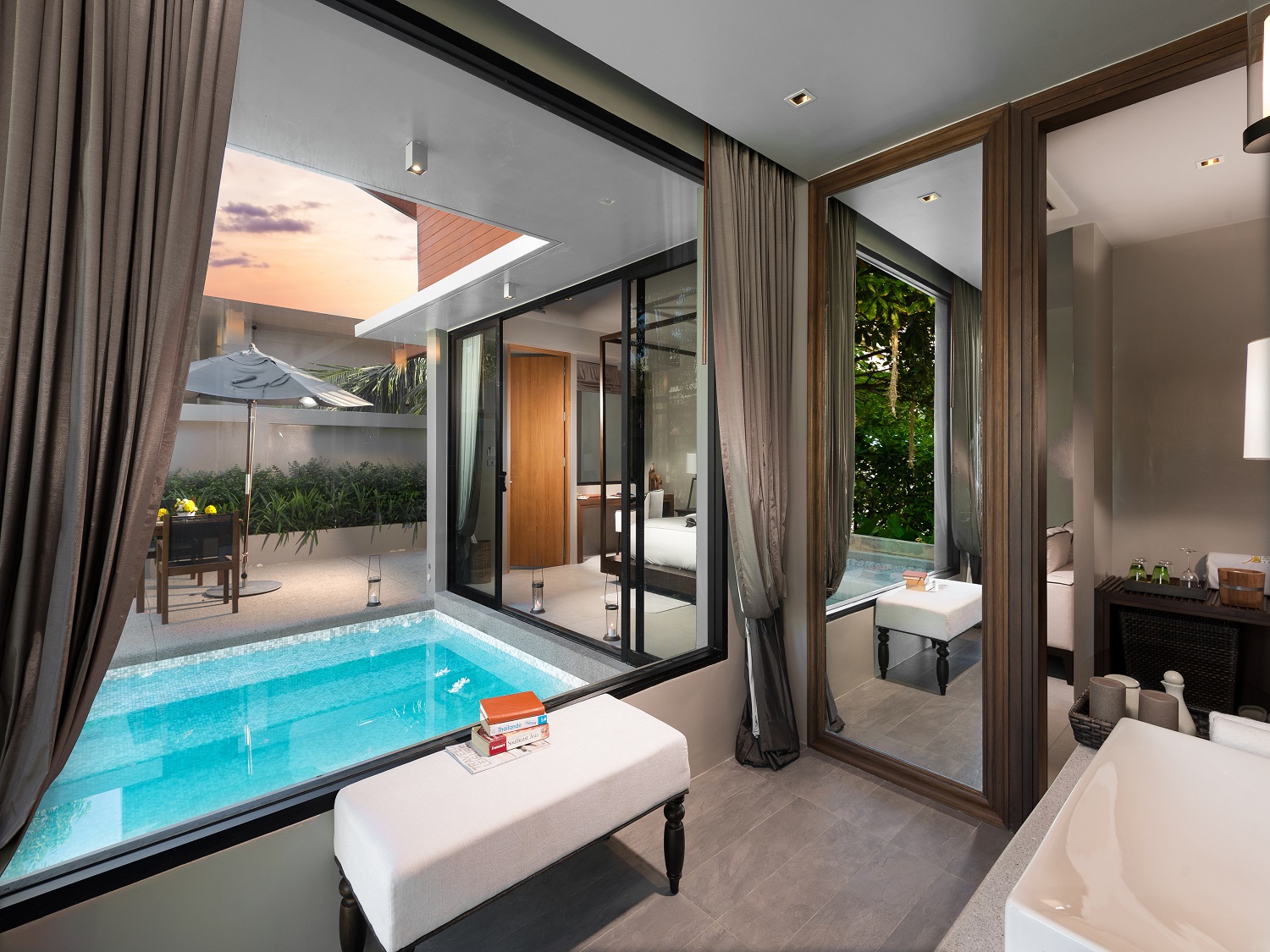 Grand Deluxe Pool Villa
