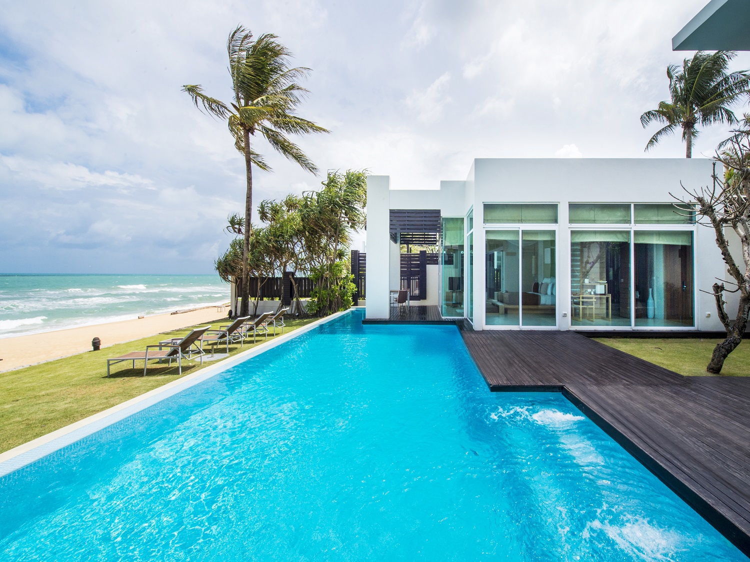 Three Bedroom Beachfront Villa