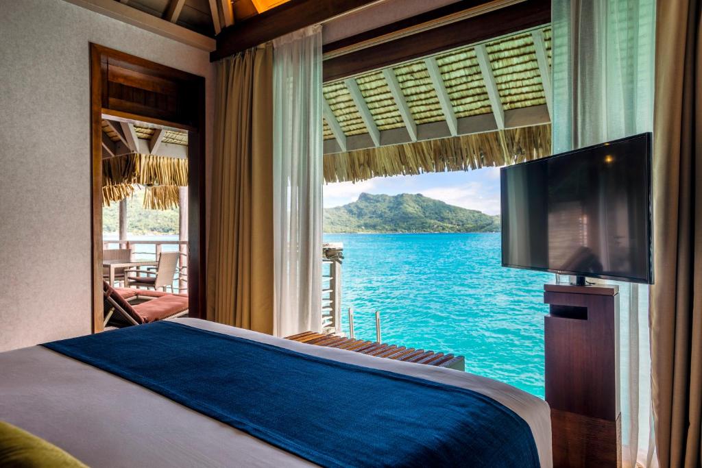 Sapphire Overwater Villa