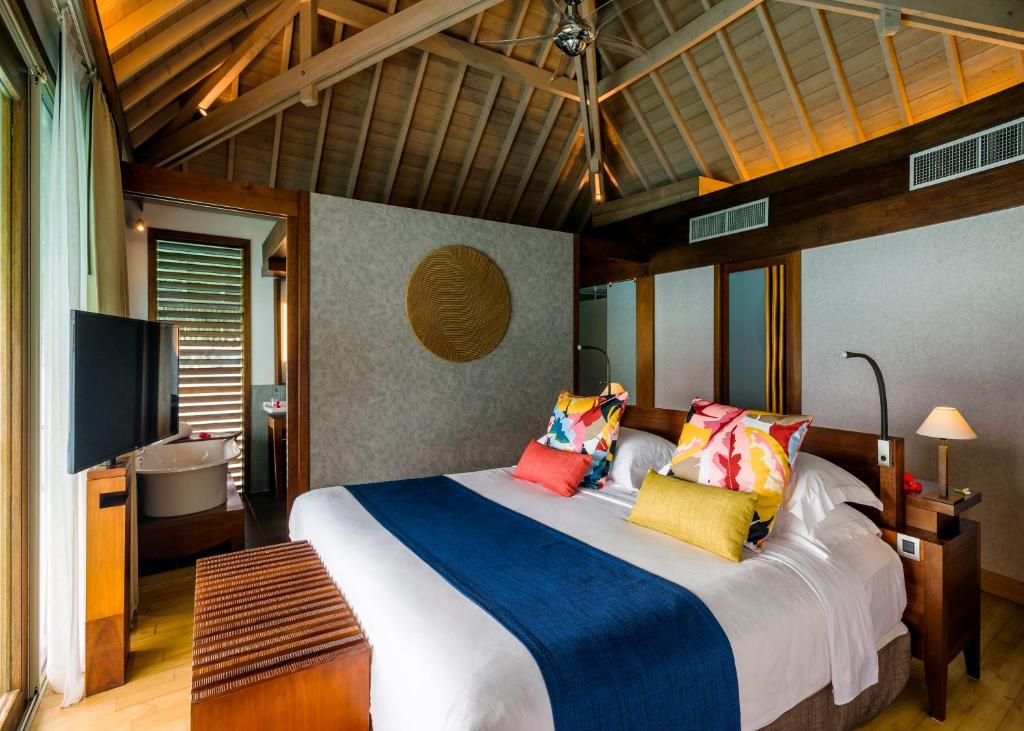 Diamond Overwater Villa
