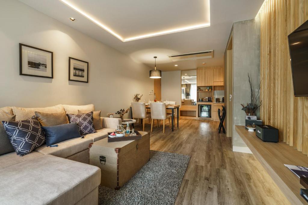 One Bedroom Suite