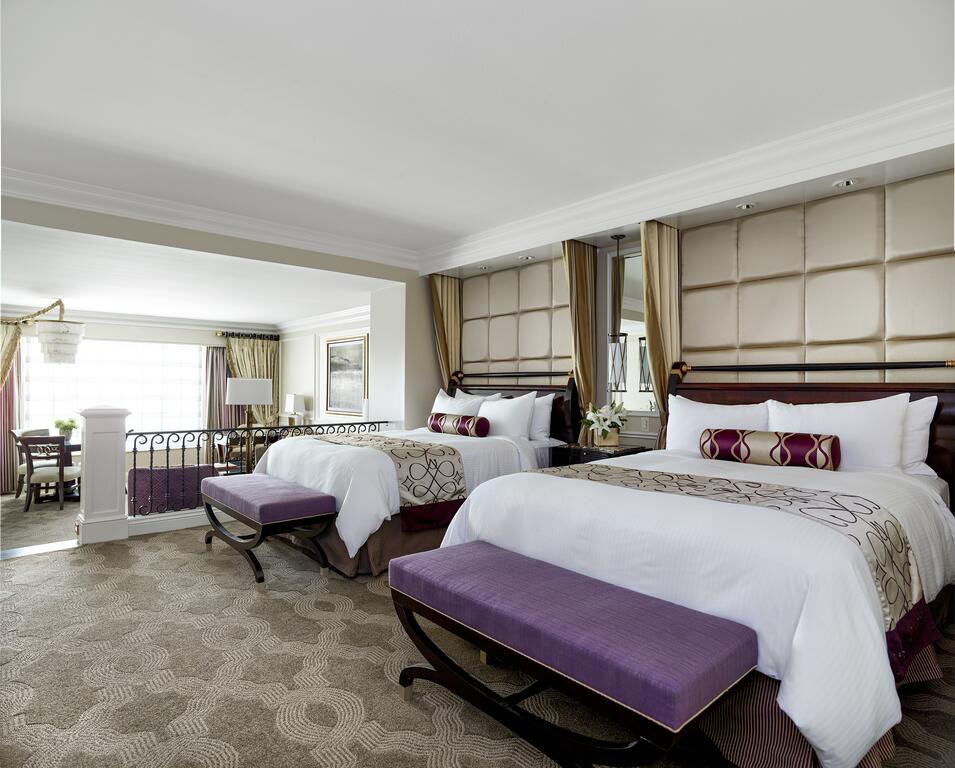 Luxury Two Queen Suite