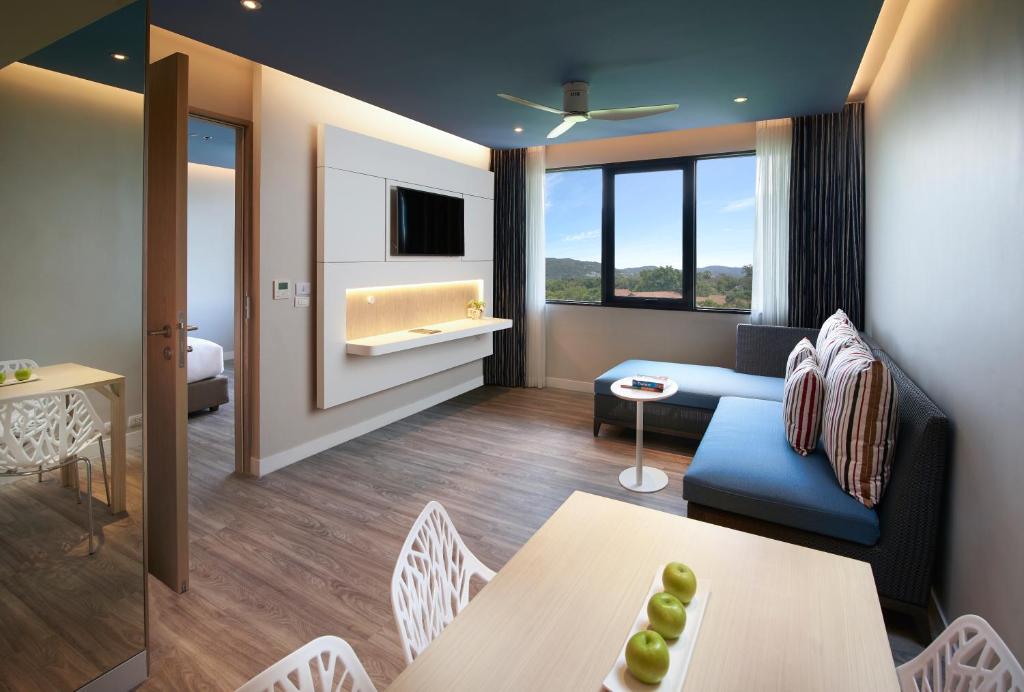 Sleep One Bedroom Suite
