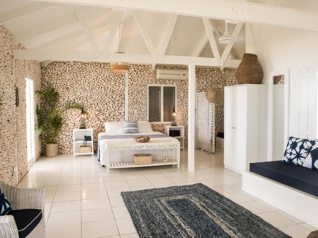 Coral Beachfront Villa