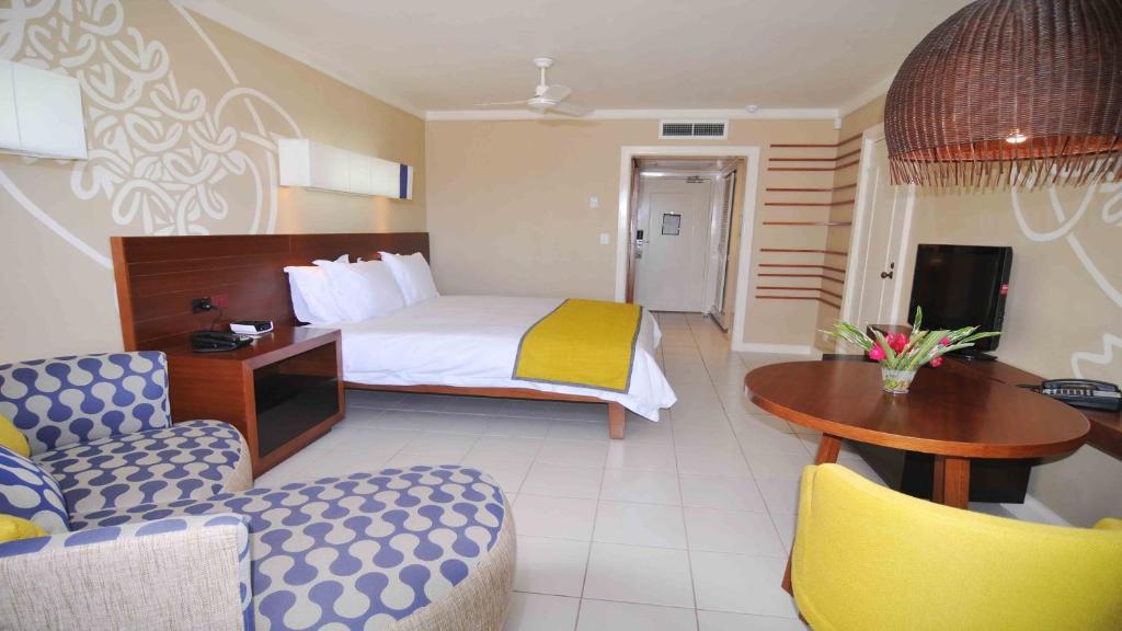 Garden View King Room