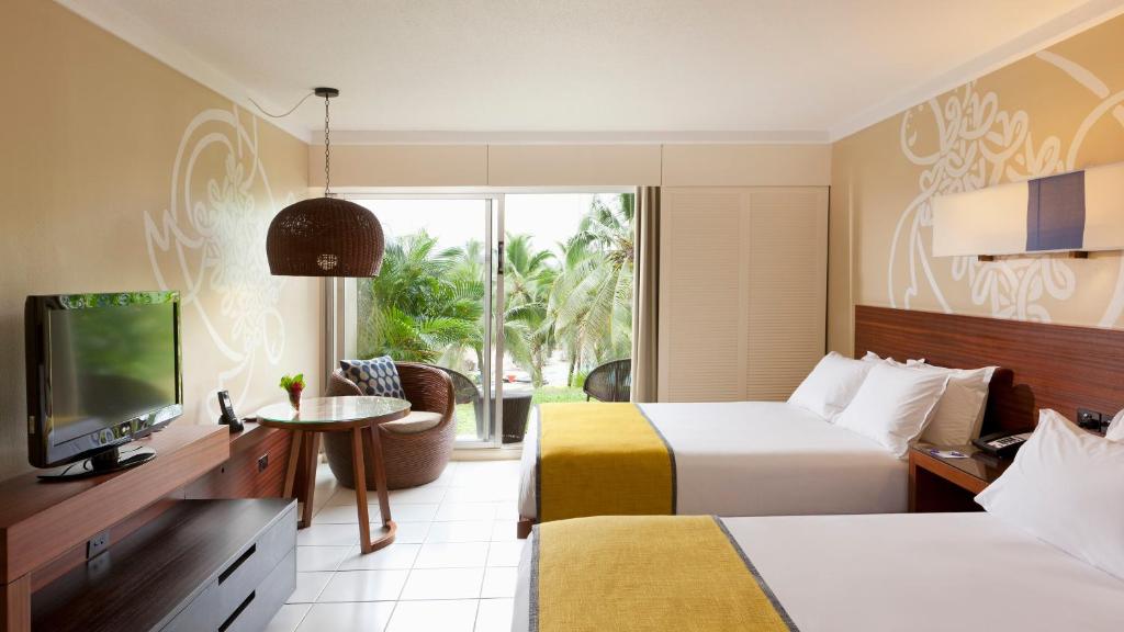 Lagoon View Twin Room