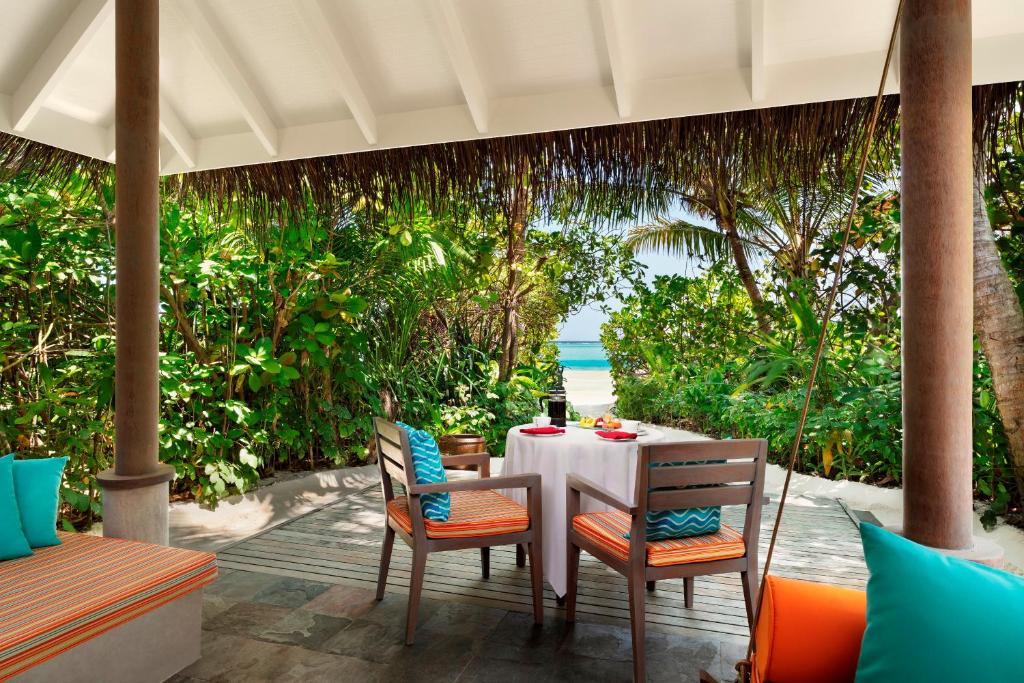 Sunrise Beach Villa