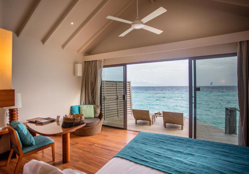 Deluxe Water Villa