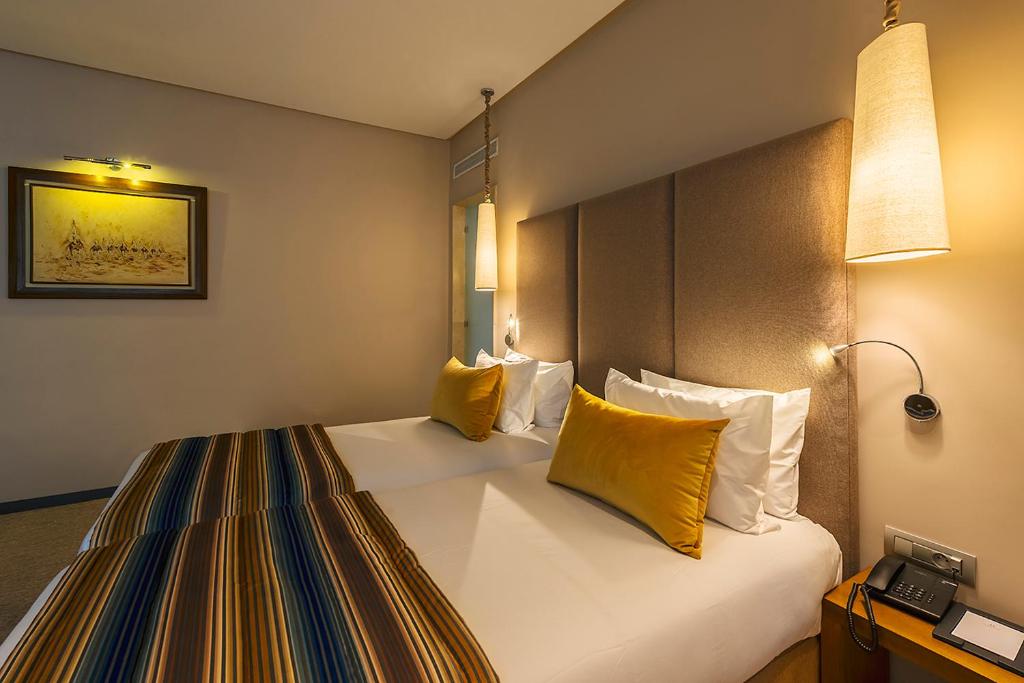 Business Room