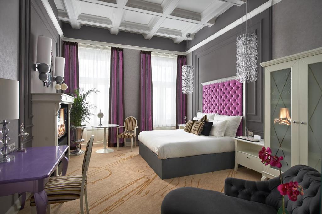 One Bedroom Opera Suite