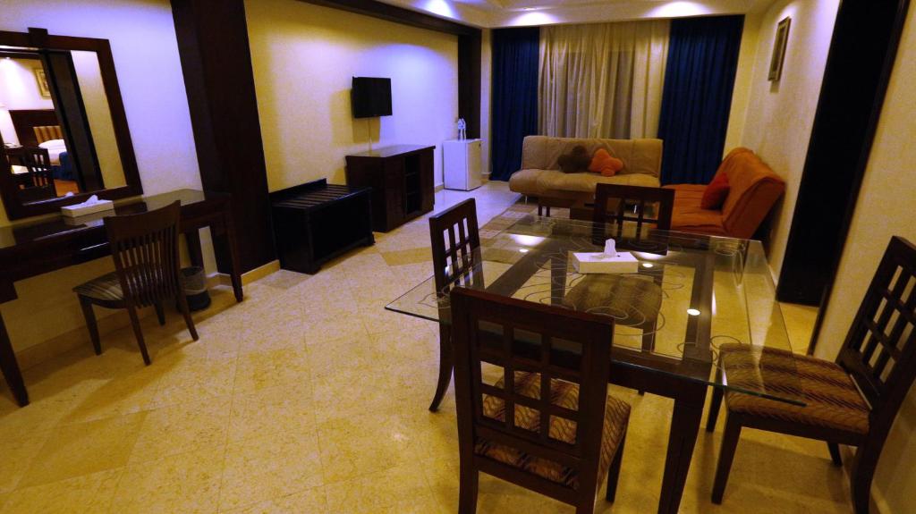 Executive Suite Sea View