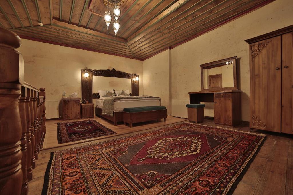Bedroom and Ensuite