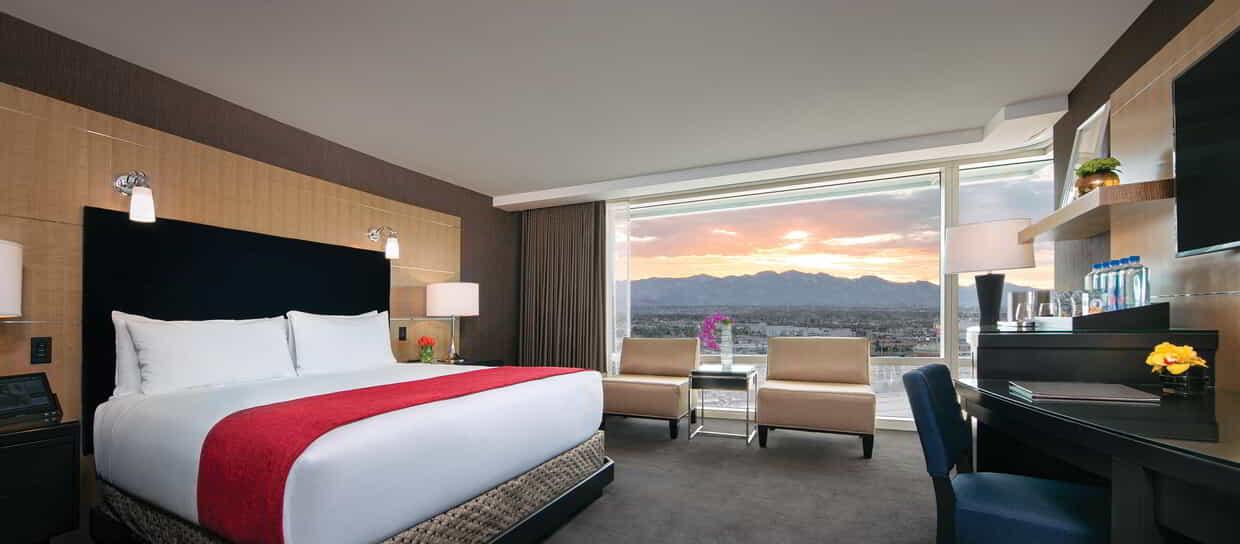 Deluxe King Room