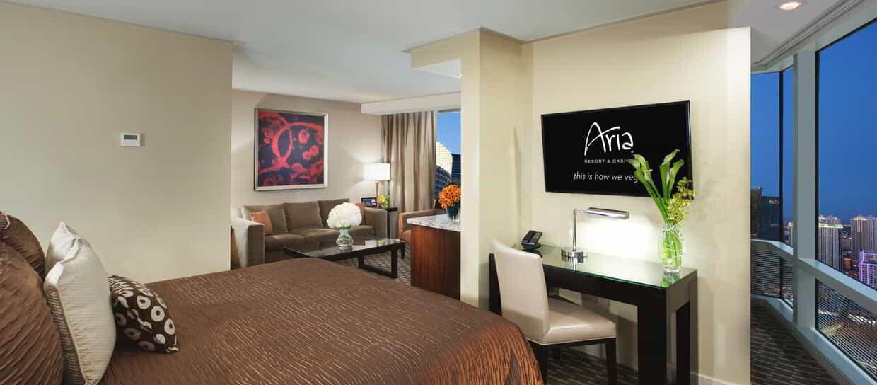 Studio Panoramic Suite