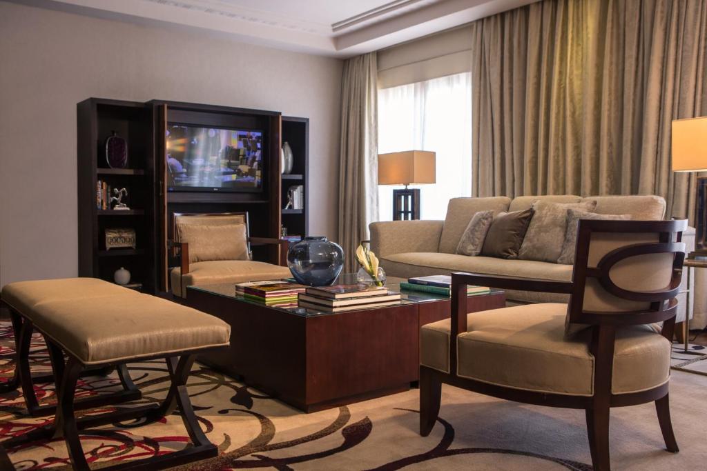 Presidential Suite