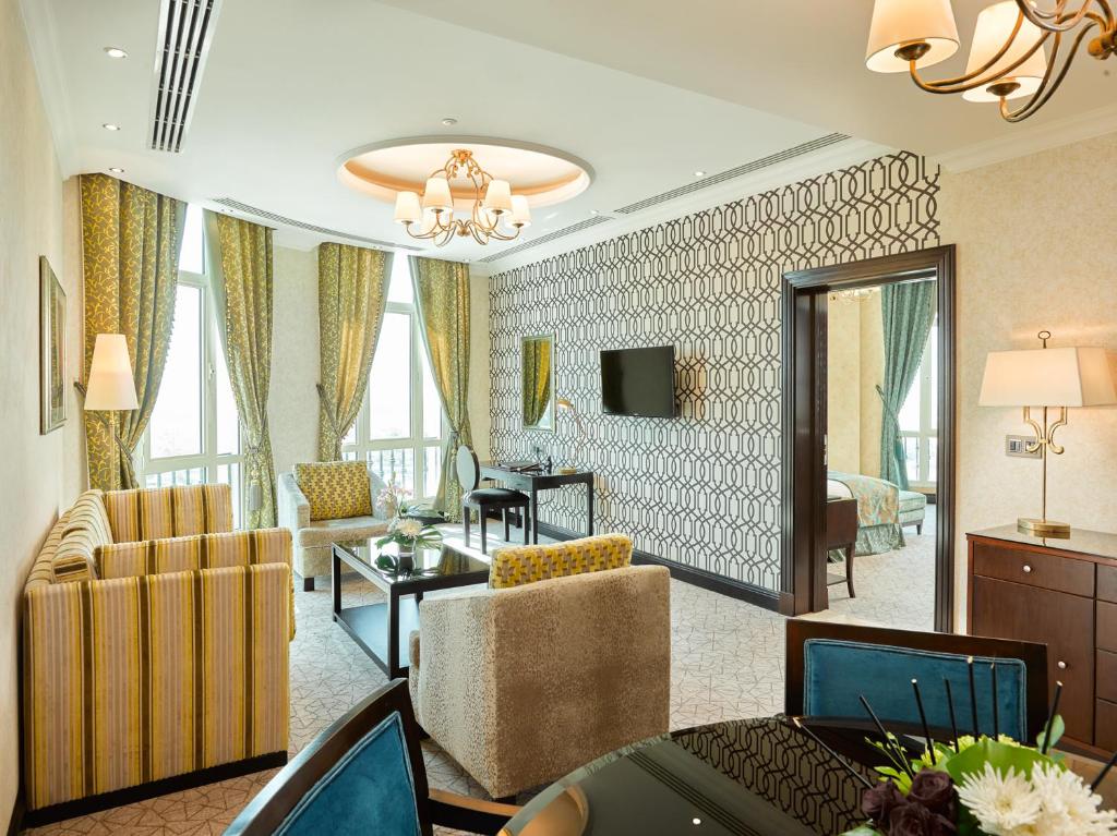 Palace Suite
