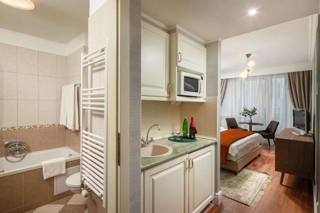 Standard Suite