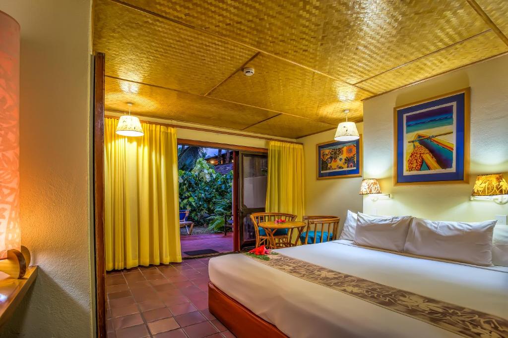 Beachside Room
