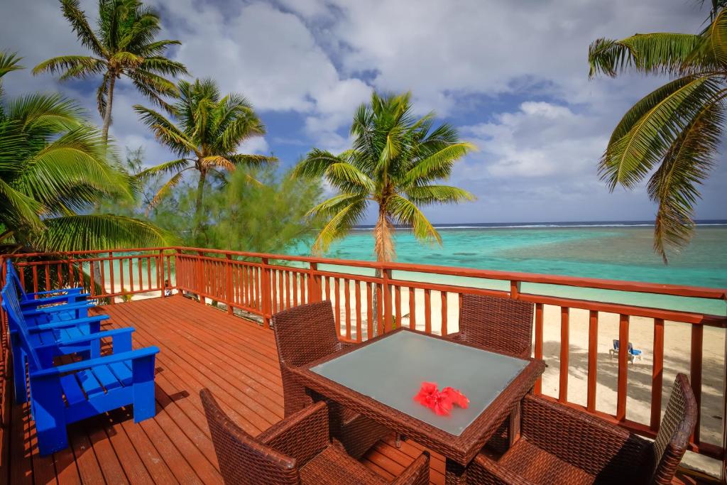 Grand Beachfront Suite