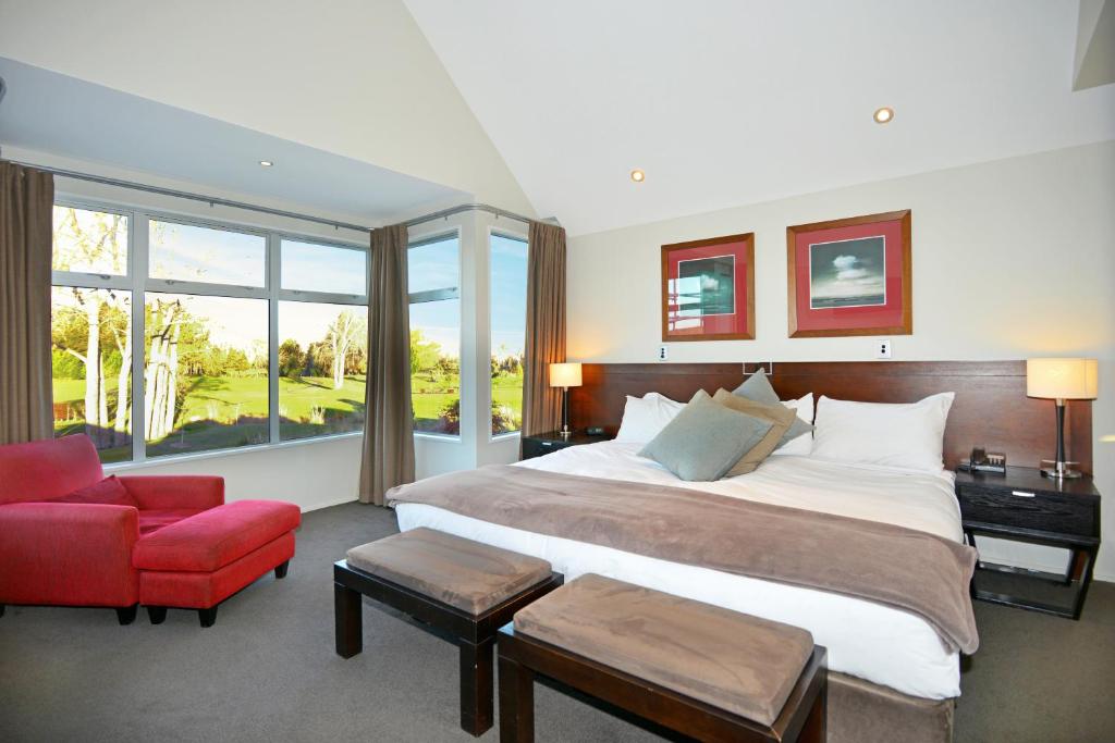 Main Bedroom