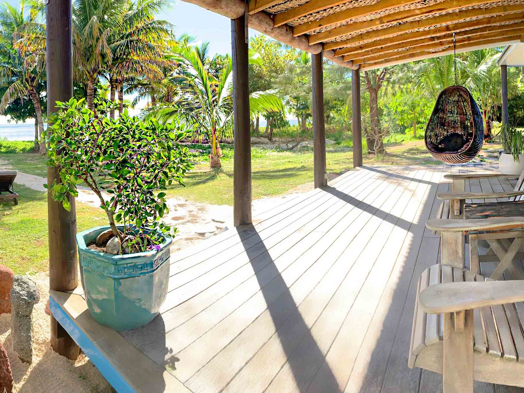 Deluxe Beachfront Vale Levu