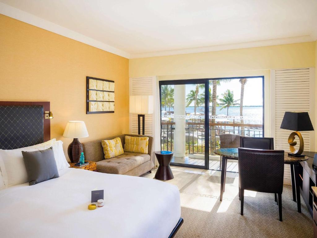 Luxury Waitui King Room