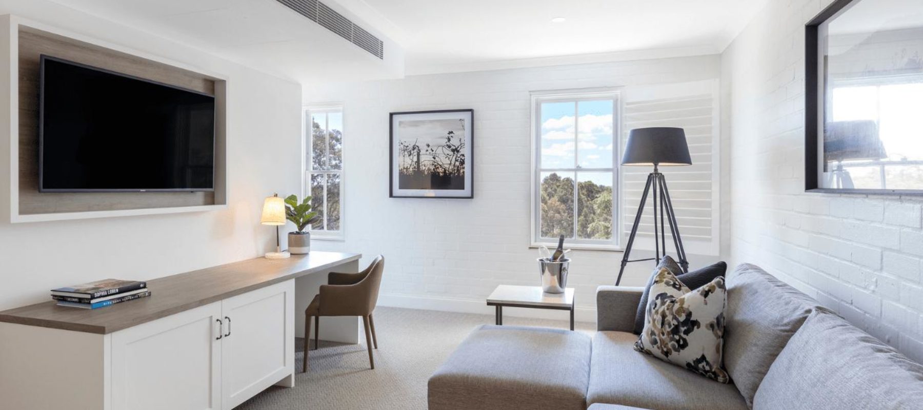Hunter Suite